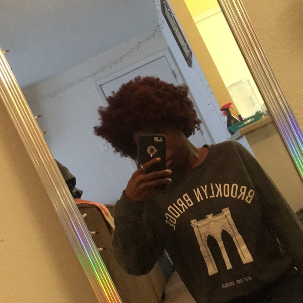 Sweatshirt